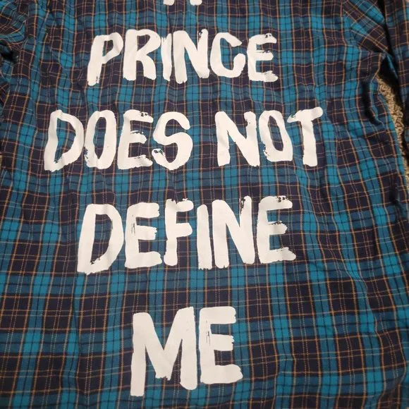 Aladdin Cakeworthy Plaid Women's Medium Jasmine A Prince Does Not Define Me - Picture 2 of 15